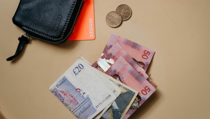 Photo by Toa Heftiba on Unsplash